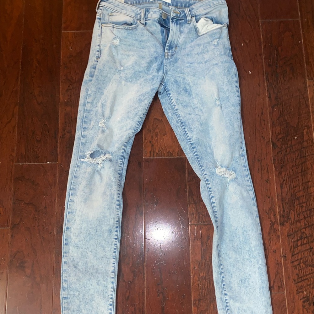 Pacsun Light Wash Skinny Ripped Stacked Jeans SZ : 31x32